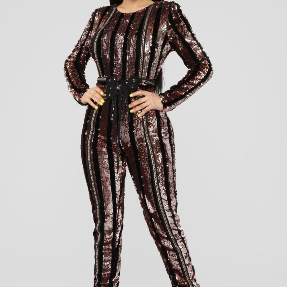 FASHIONOVA SEQUENCE JUMPSUIT